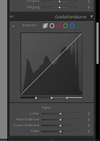 Die einzelnen Punkte können ausgeklappt werden. (Screenshot: Tobias Költzsch/Golem.de)